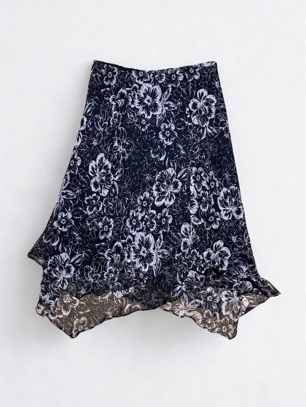 Vtg Y2K Charter Club Black White Floral Print Sheer Lined Silk Skirt Size M